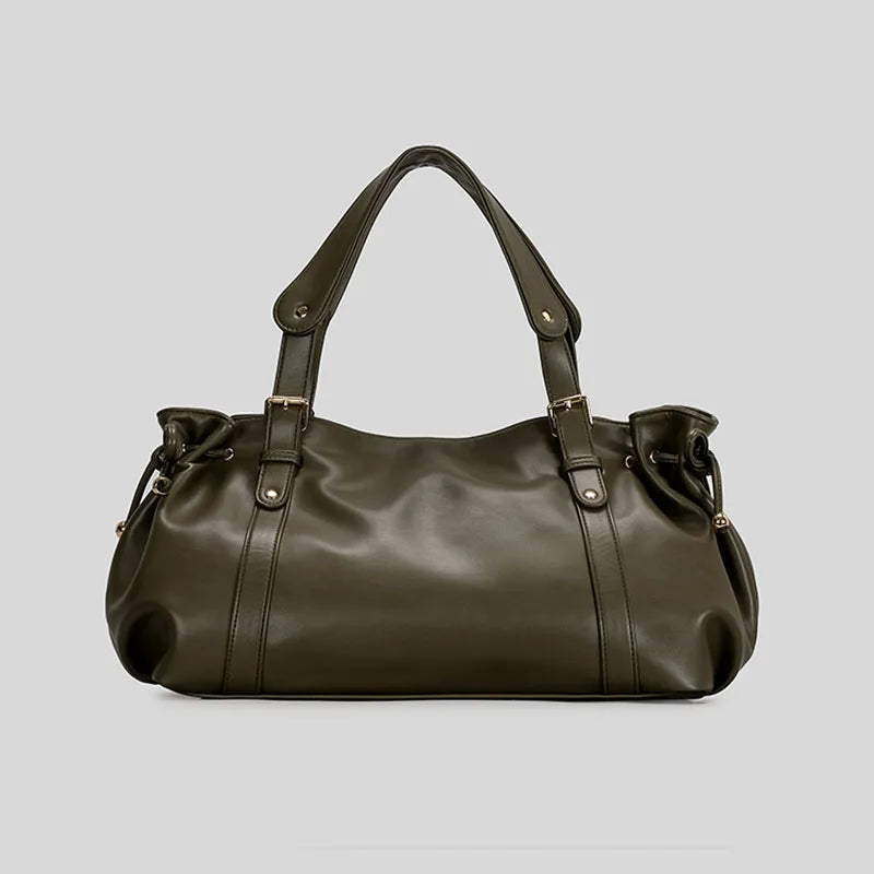 Sac à main Boston grande capacité pour femme, en cuir souple, élégant et polyvalent. Idéal pour le travail, les déplacements quotidiens et les sorties, il peut être porté à l'épaule ou en bandoulière.