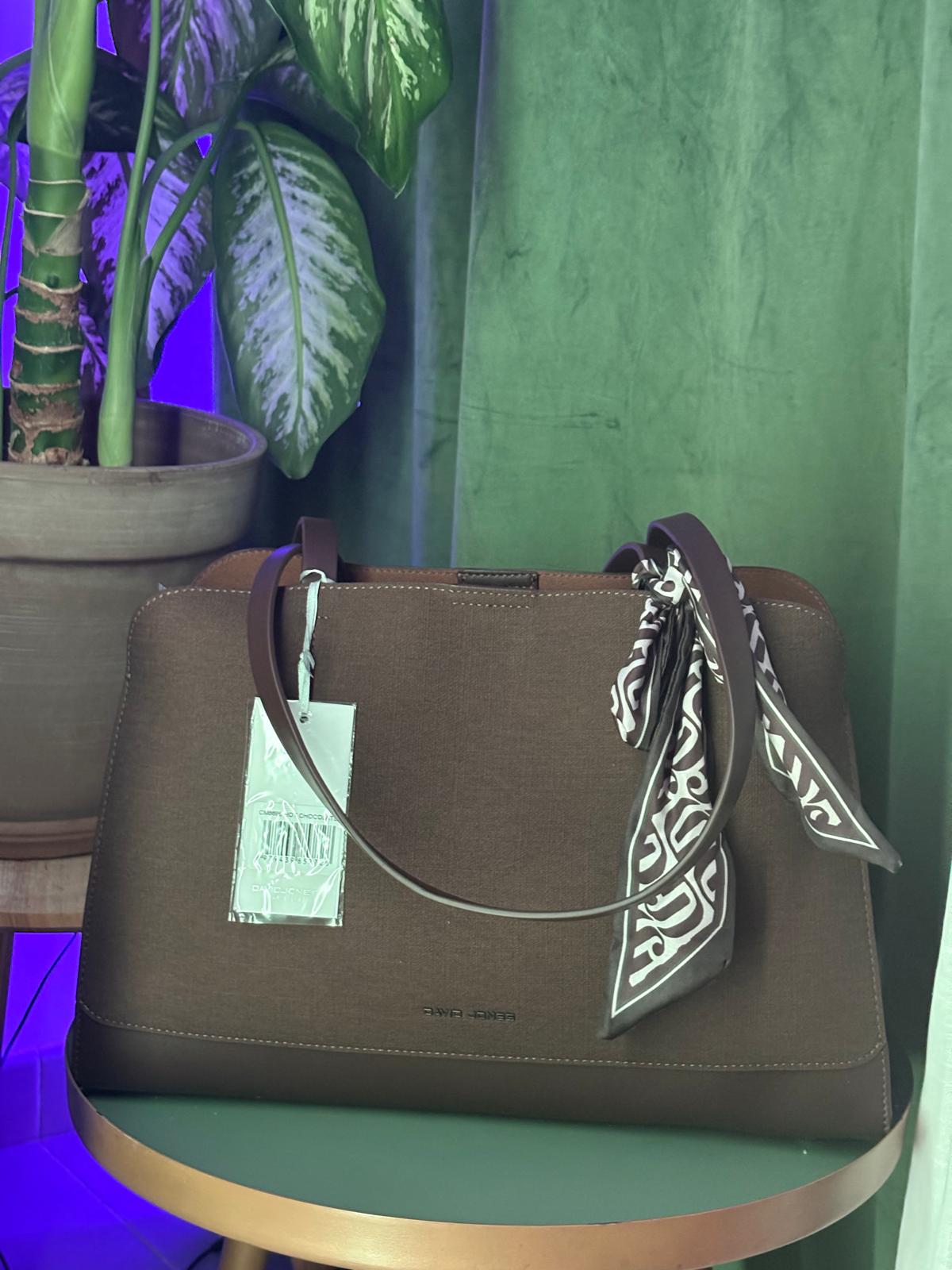 ✨ Sac à main David Jones – Élégance & Capacité ✨